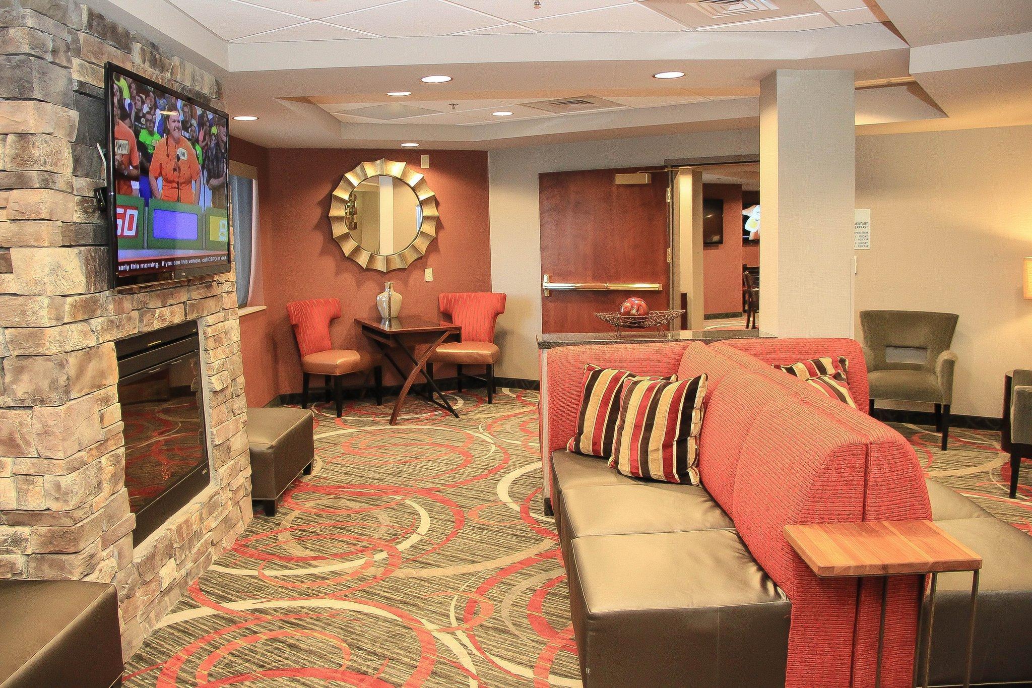 Holiday Inn Express & Suites Colorado Springs-Airport By Ihg Luaran gambar