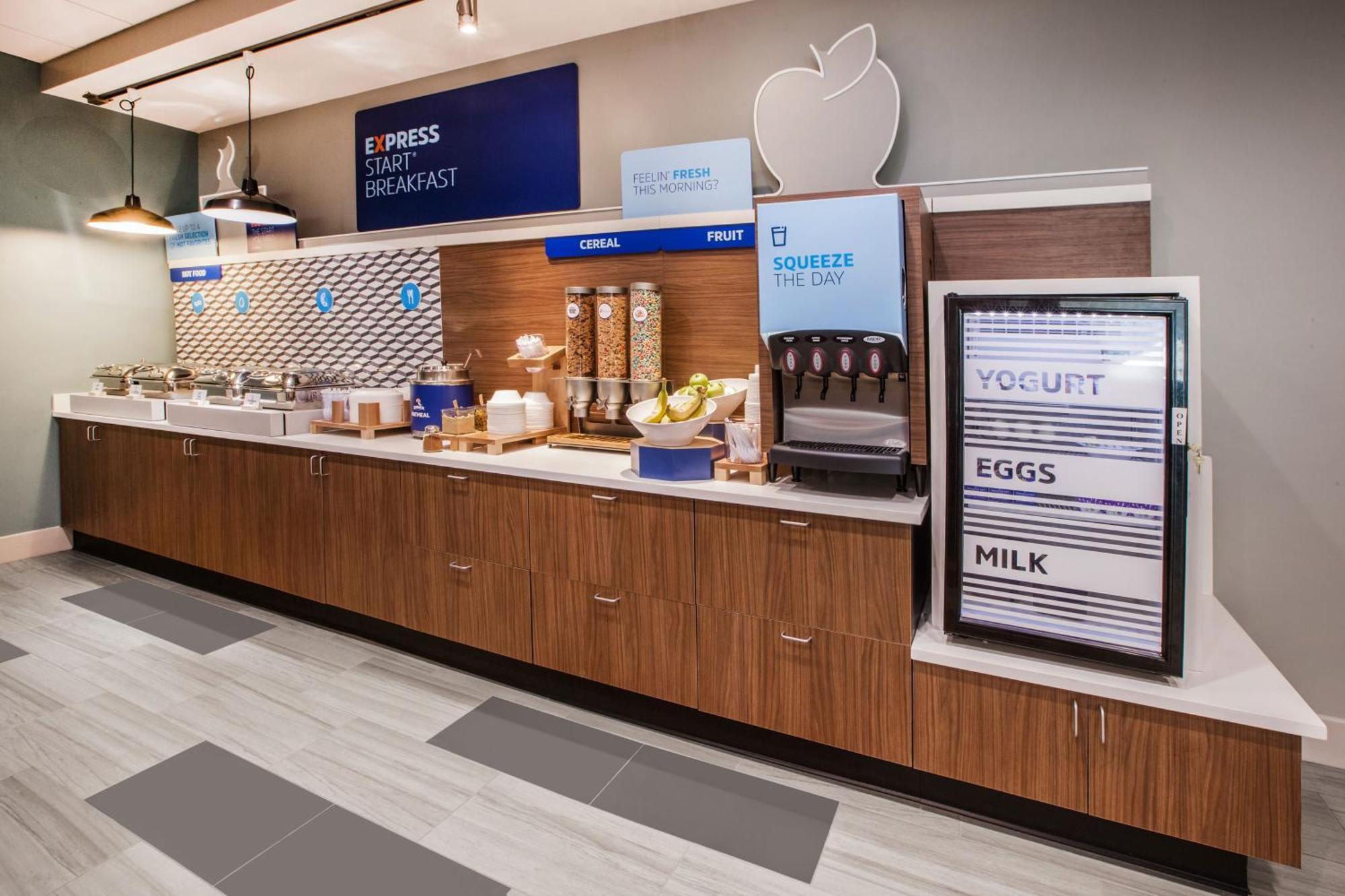 Holiday Inn Express & Suites Colorado Springs-Airport By Ihg Luaran gambar