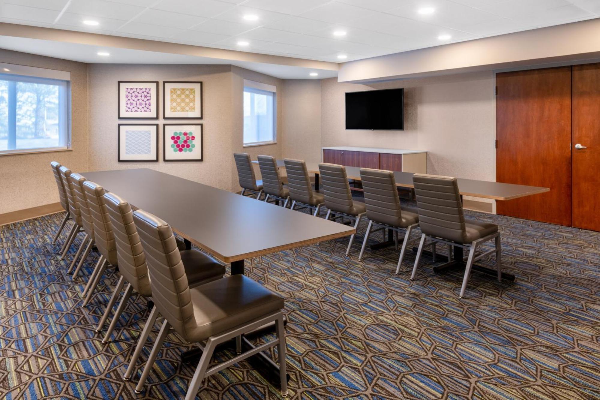 Holiday Inn Express & Suites Colorado Springs-Airport By Ihg Luaran gambar