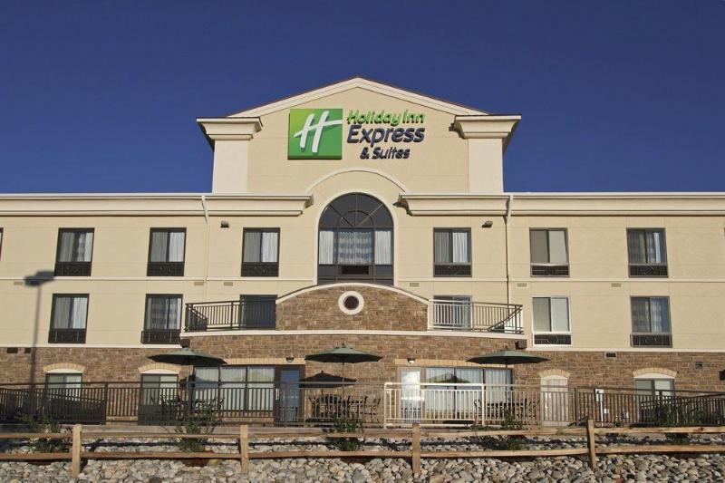 Holiday Inn Express & Suites Colorado Springs-Airport By Ihg Luaran gambar