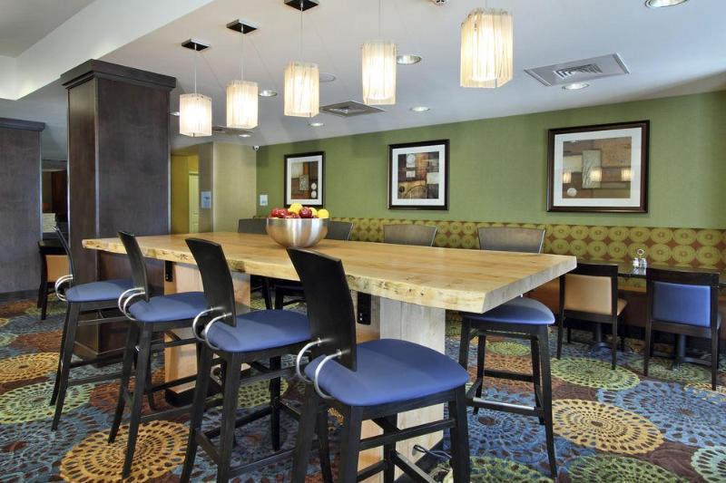Holiday Inn Express & Suites Colorado Springs-Airport By Ihg Luaran gambar